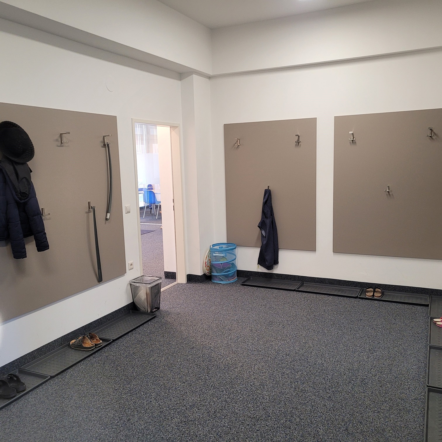 Schülerhilfe Simmering, Wien 11, 1110,  Nachhilfe, lernen, Prüfungsvorbereitung, Förderkurs, Nachprüfung, Matura, Maturavorbereitung, VWA, Lernschwierigkeiten, Hilfe, Ferienkurs, Zeugnis, Probestunde Garderobe