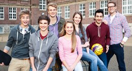Schülerhilfe - Bilder SH allgemein - Schuelergruppe Jugendliche 260x140