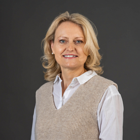 Helga Hinteregger (Büro)