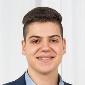 Nikos Nikos