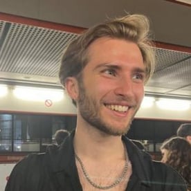 Thomas Thomas